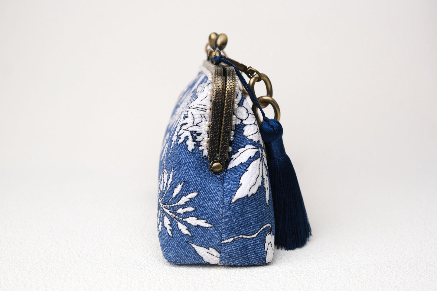 Floral Round Purse & Vintage Frame Bag