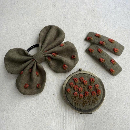Embroidered Hair Accessory & Mirror Set