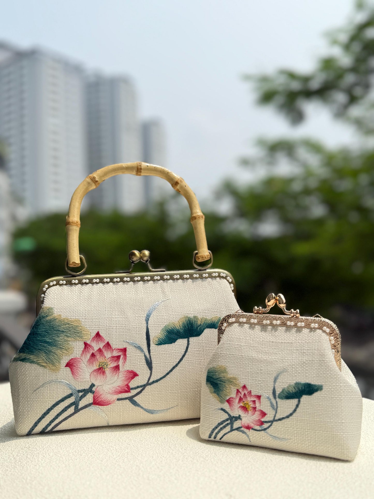 Embroidered Lotus Clasp Bag
